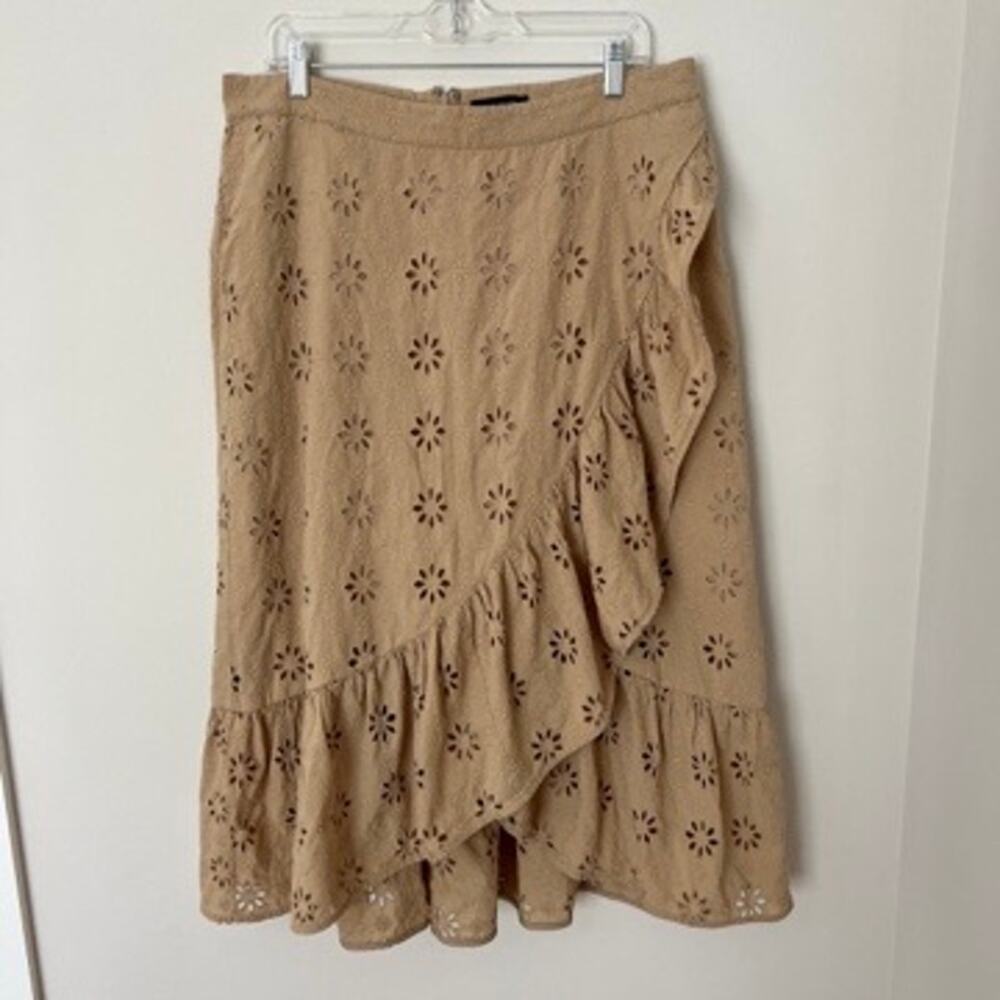 Ann Taylor Tan Eyelet Midi Skirt - Picture 2 of 5